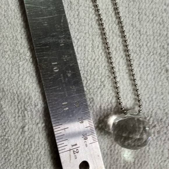 Large clear faceted plastic ball on ball chain silvertone - Picture 4 of 5